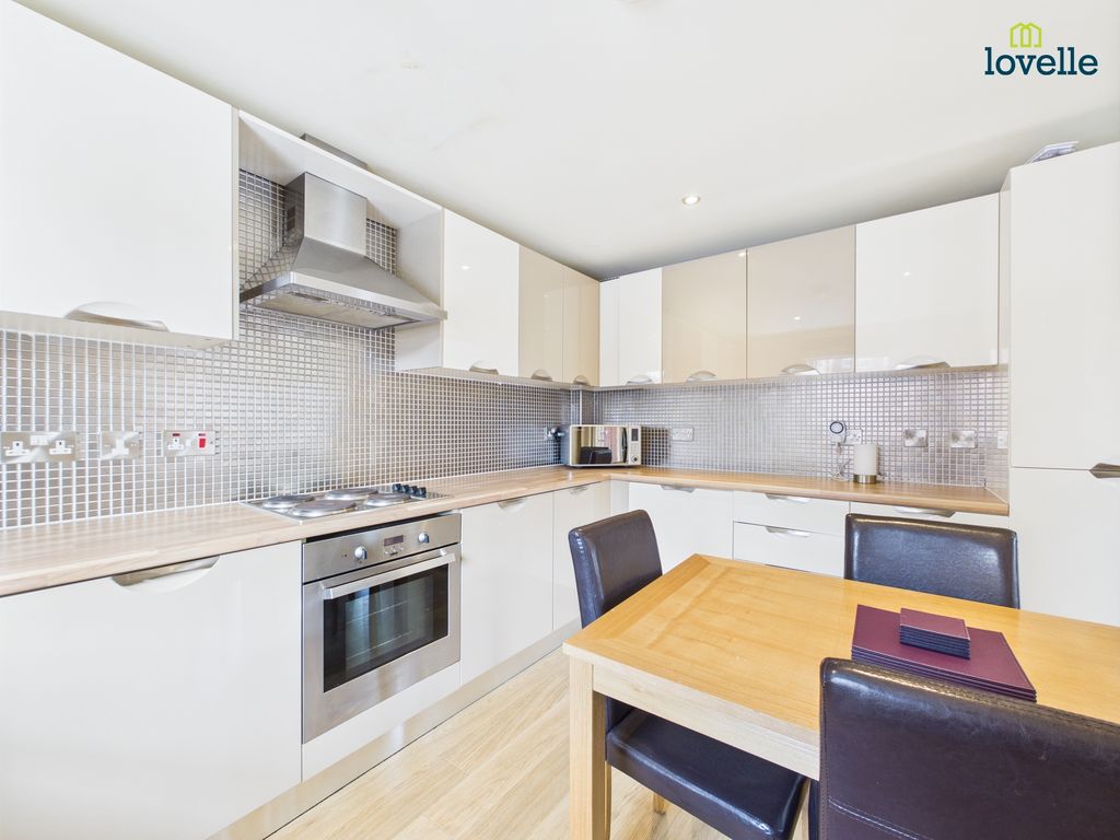 Additional image 3 of 4 bed flat for saleWesleyan Court, Lincoln LN2