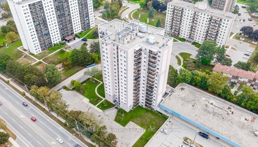 1005-975 Warwick Court, Burlington, ON, L7T 3Z7