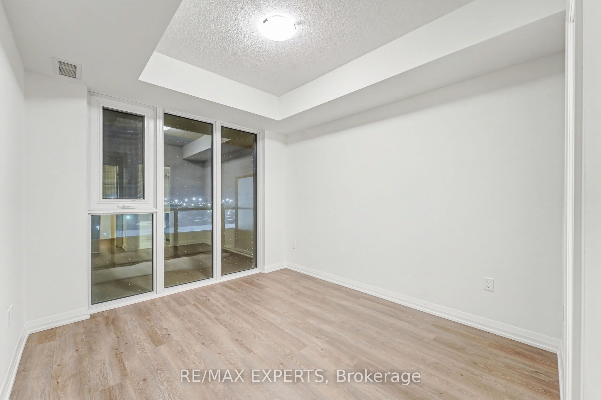 Additional image 6 of 421-8960 Jane Street, Vaughan, ON, L4K 2M9
