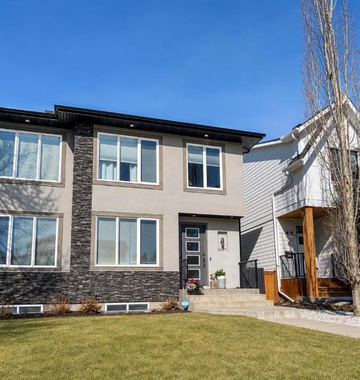 4627 83 Street NW, Calgary, AB, T3B 2R1