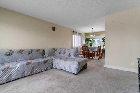 Additional image 8 of 10415 92a Street, Grande Prairie, AB, t8V3v6