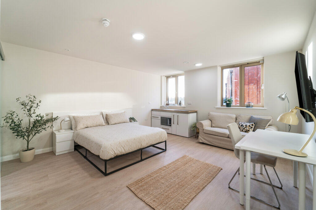 Southgate , Selly Oak, Birmingham , B29 7BH