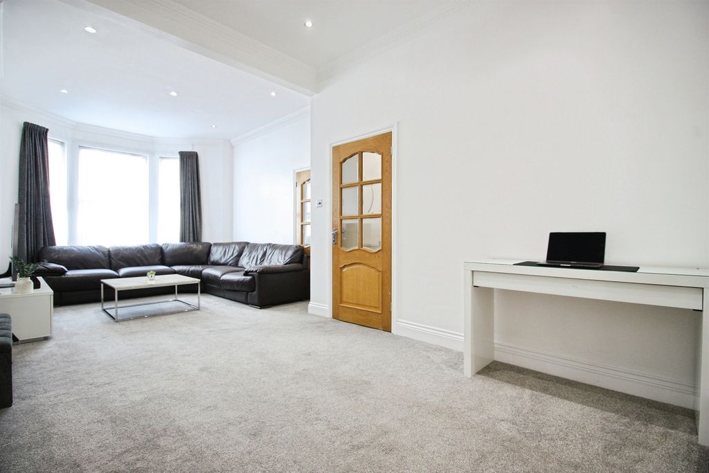 Additional image 3 of 4 bed terraced house for saleStockland Street, Cardiff CF11
