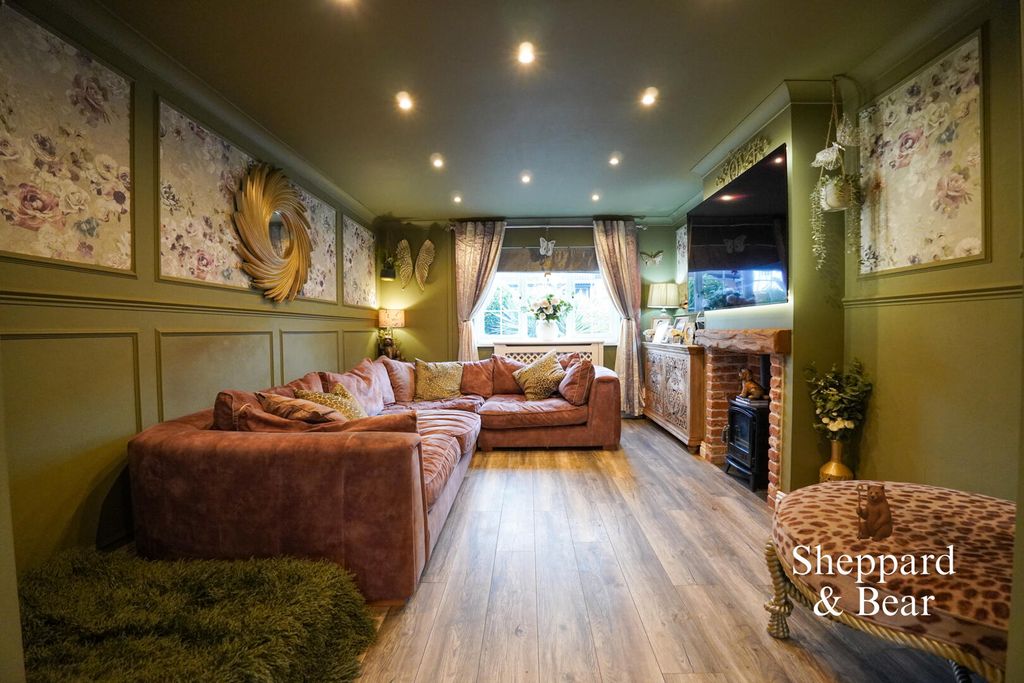 Additional image 2 of 5 bed semi-detached house for saleAmblecote Close, Pontprennau, Cardiff CF23