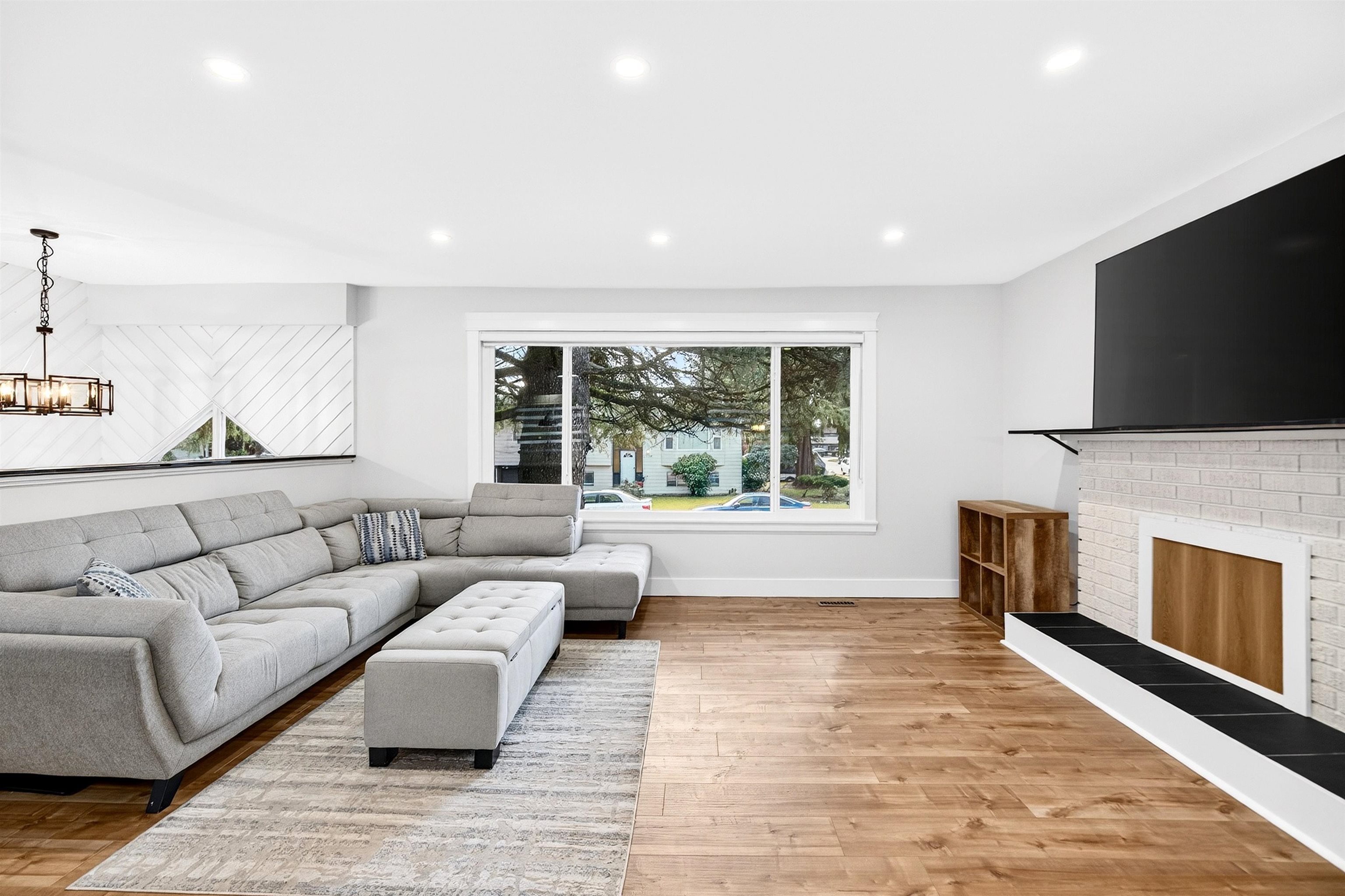 Additional image 3 of 21099 Berry Avenue, Maple Ridge, BC, V2X 7V3
