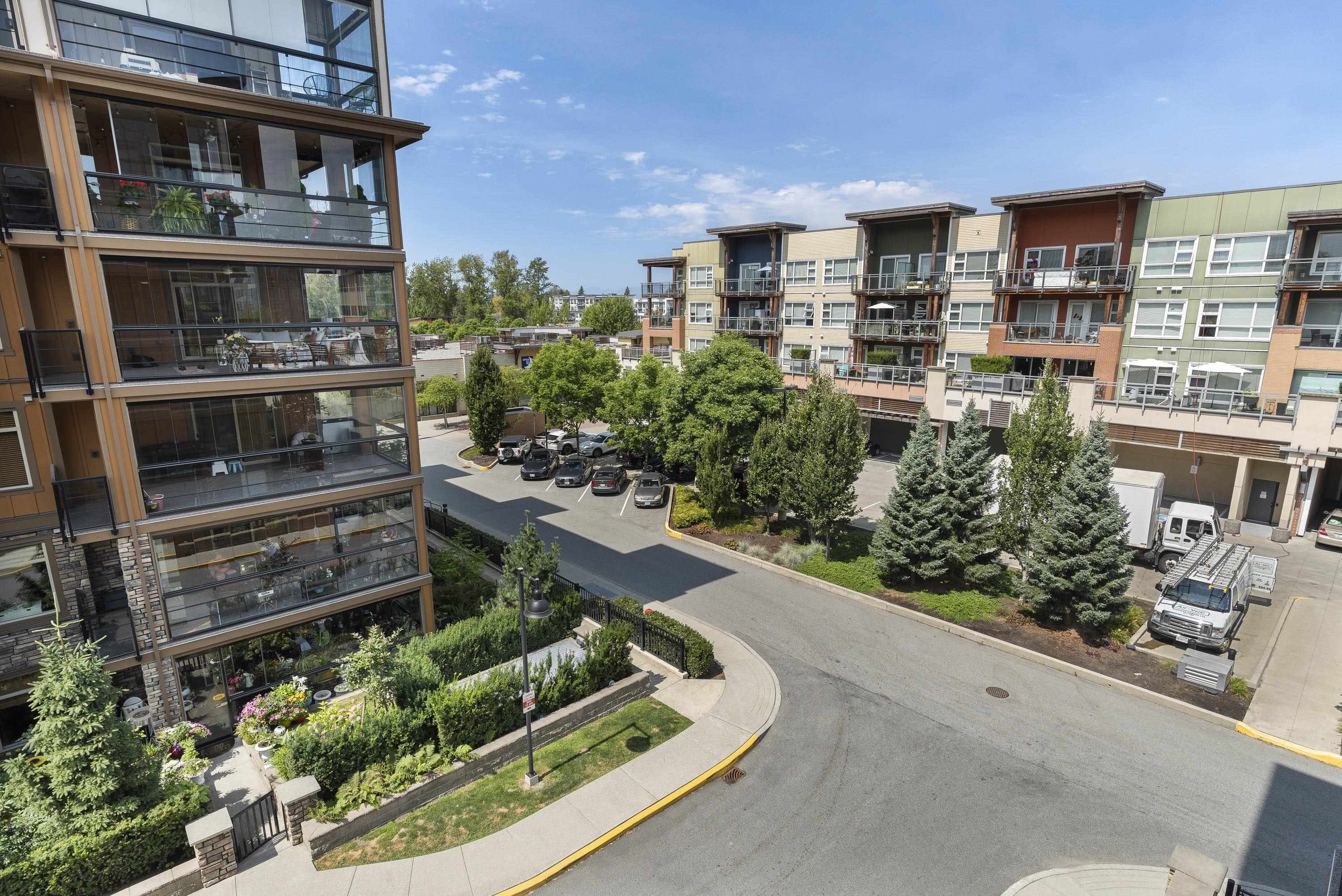 Additional image 2 of B422-20716 Willoughby Town Centre Drive, Langley, BC, V2Y 3J8