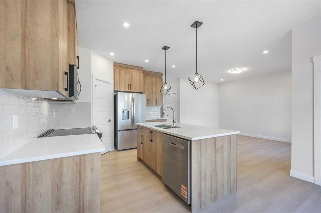 Additional image 6 of 126 Sandpiper Bend, Chestermere, AB, T1X2S8