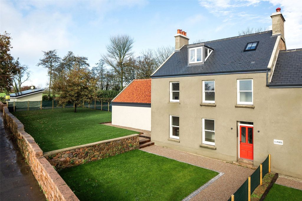 4 bed semi-detached house for saleLa Porte, La Rue Du Pont, St. Saviour, Jersey JE2