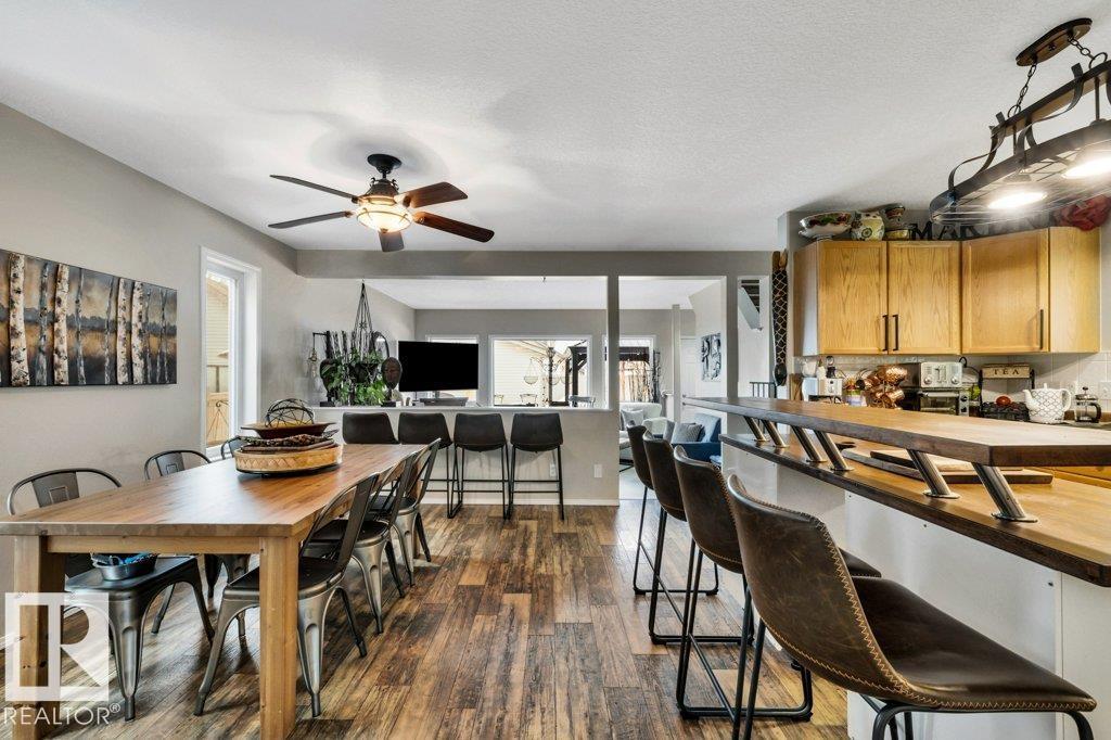 1314 George Close NW, Edmonton, AB, T5T6S2