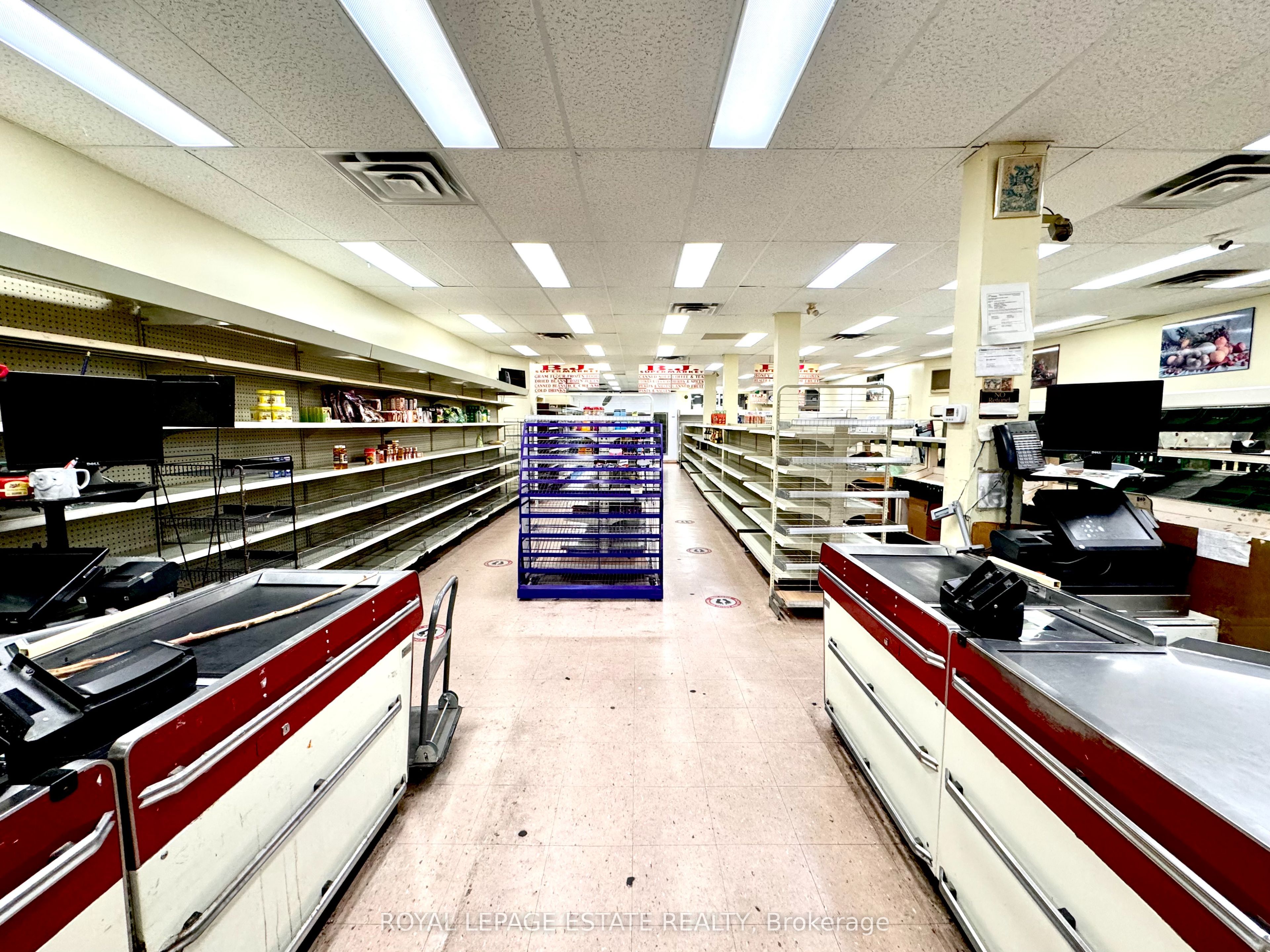 Additional image 2 of 1449 Gerrard Street E, Toronto, ON, M4L 1Z9