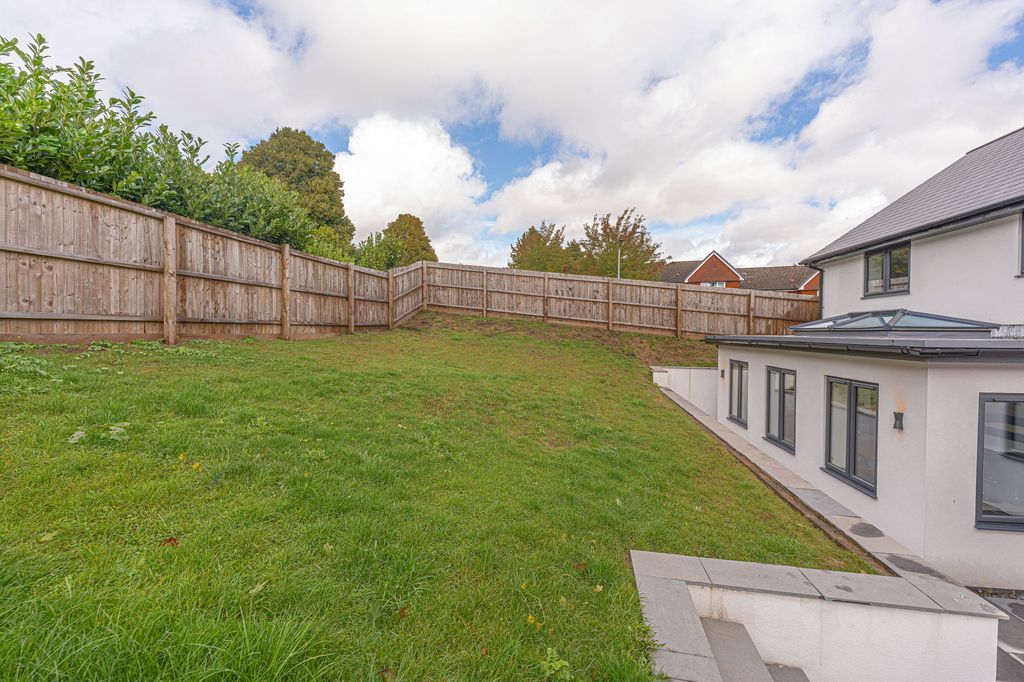 Additional image 32 of 4 bed detached house for saleRoyal Oak Hill, Christchurch NP18