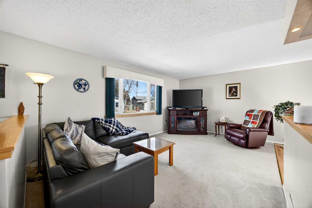 Additional image 4 of 152 Maddock Way NE, Calgary, AB, T2A3X3