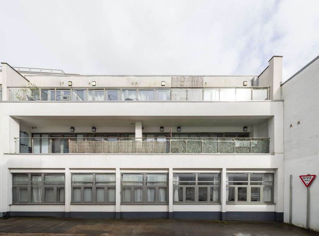 Additional image 2 of 2 bed flat for saleDon Road, St. Helier, Jersey JE2