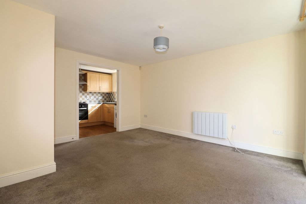 2 bed flat to rentWillow Tree Close, Lincoln LN5 photo 4