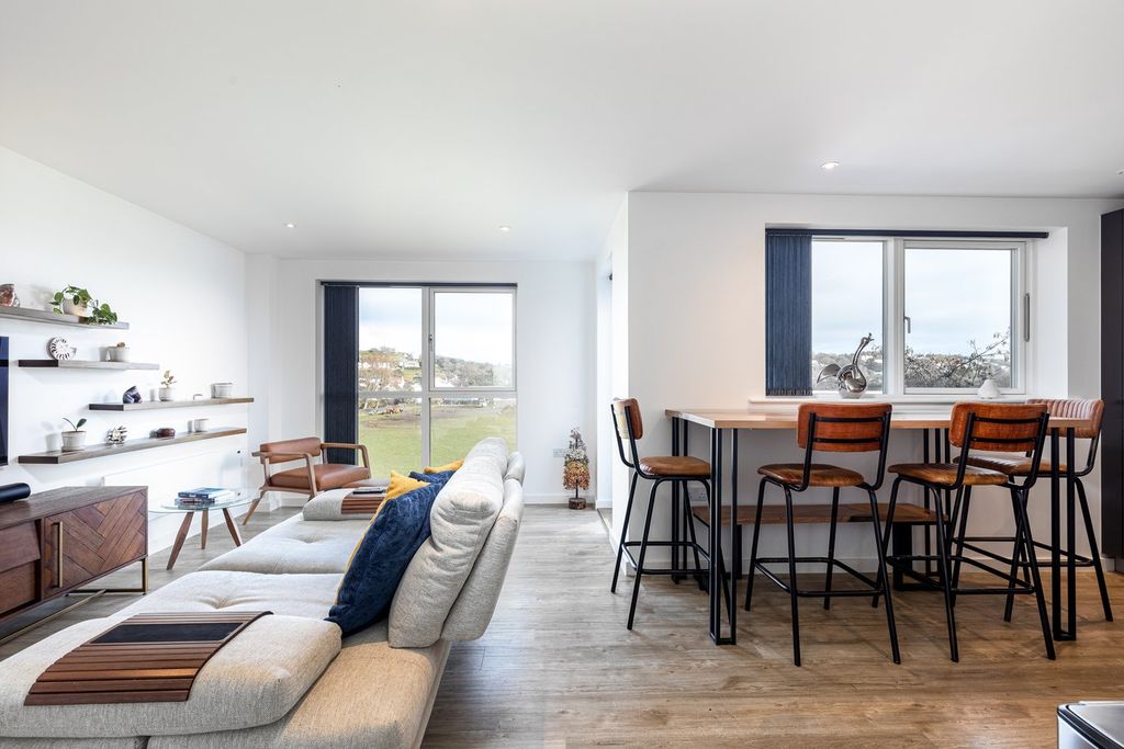 Additional image 7 of 2 bed flat for saleLa Route De Beaumont, St Peter JE3
