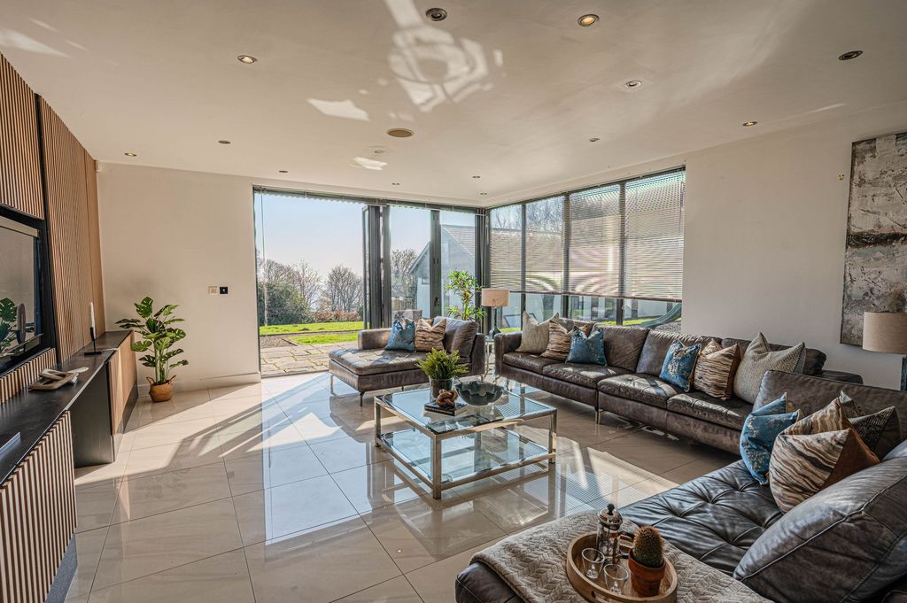 Additional image 5 of 6 bed detached house for saleKemeys Inferior, Newport NP18