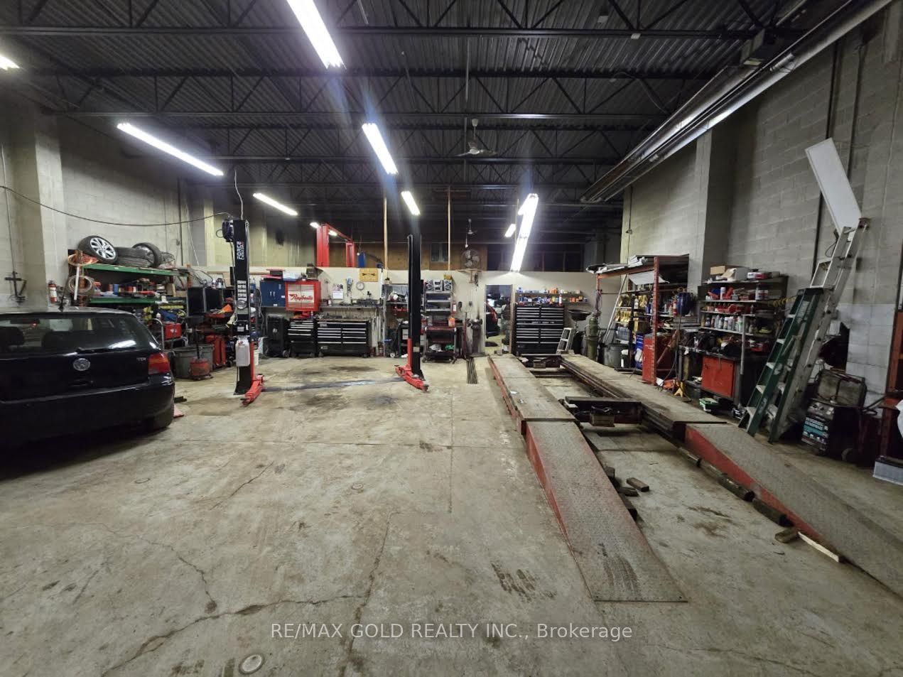 Additional image 2 of B-473 Hensall Circle, Mississauga, ON, L5A 1X9