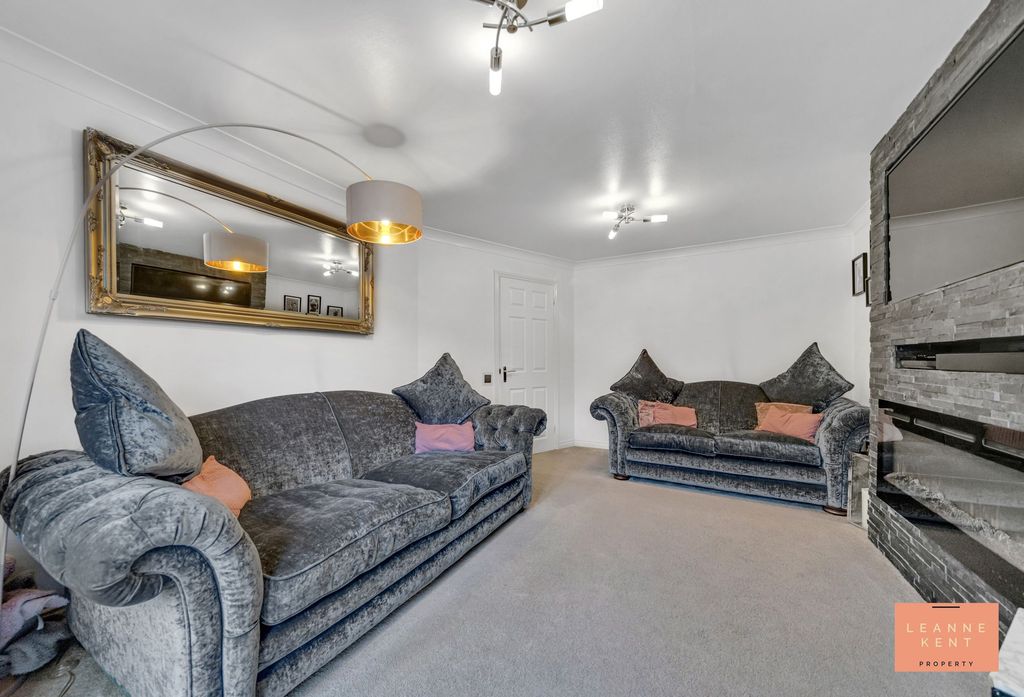 Additional image 11 of 4 bed detached house for saleHeol Tyddyn, Caerphilly CF83