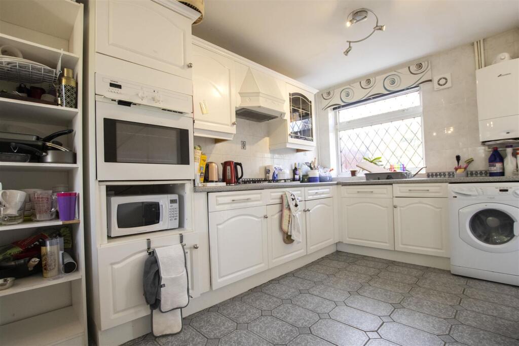 Metchley Drive, Birmingham, West Midlands, B17 photo 3