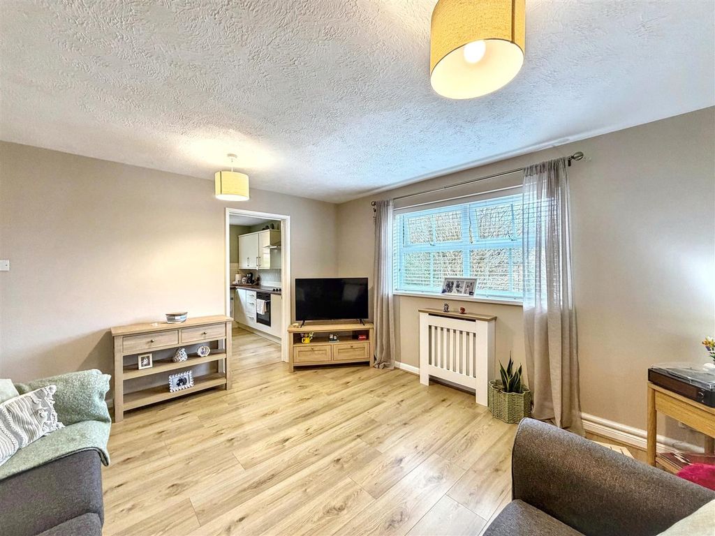Additional image 4 of 2 bed flat for saleBrown Close, Newport NP19
