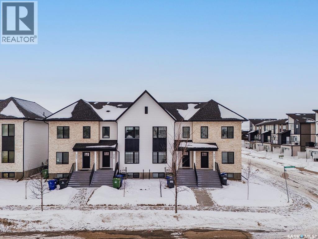 241 Feheregyhazi Boulevard, Saskatoon, SK, S7W0C2