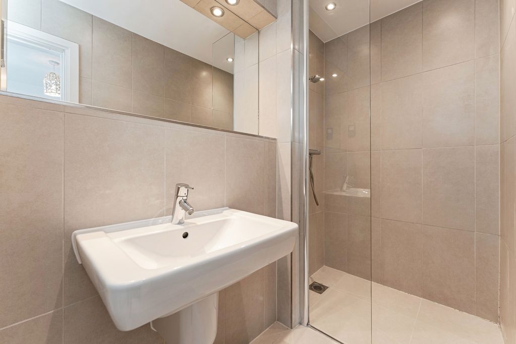 Additional image 15 of 2 bed flat for salePepys Court, Cambridge, Cambridgeshire CB4