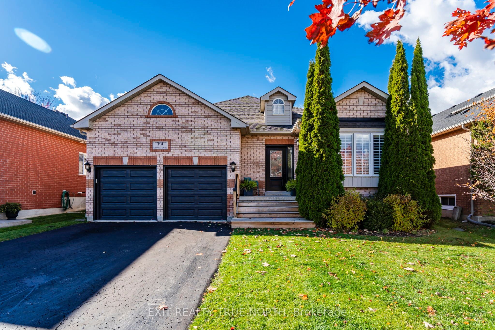 59 Edwards Drive, Barrie, ON, L4N 9K8