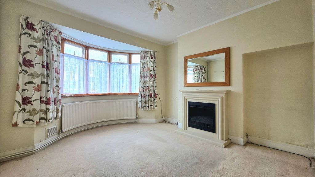 Additional image 4 of 3 bed semi-detached house for saleWayfield Crescent, Cwmbran NP44