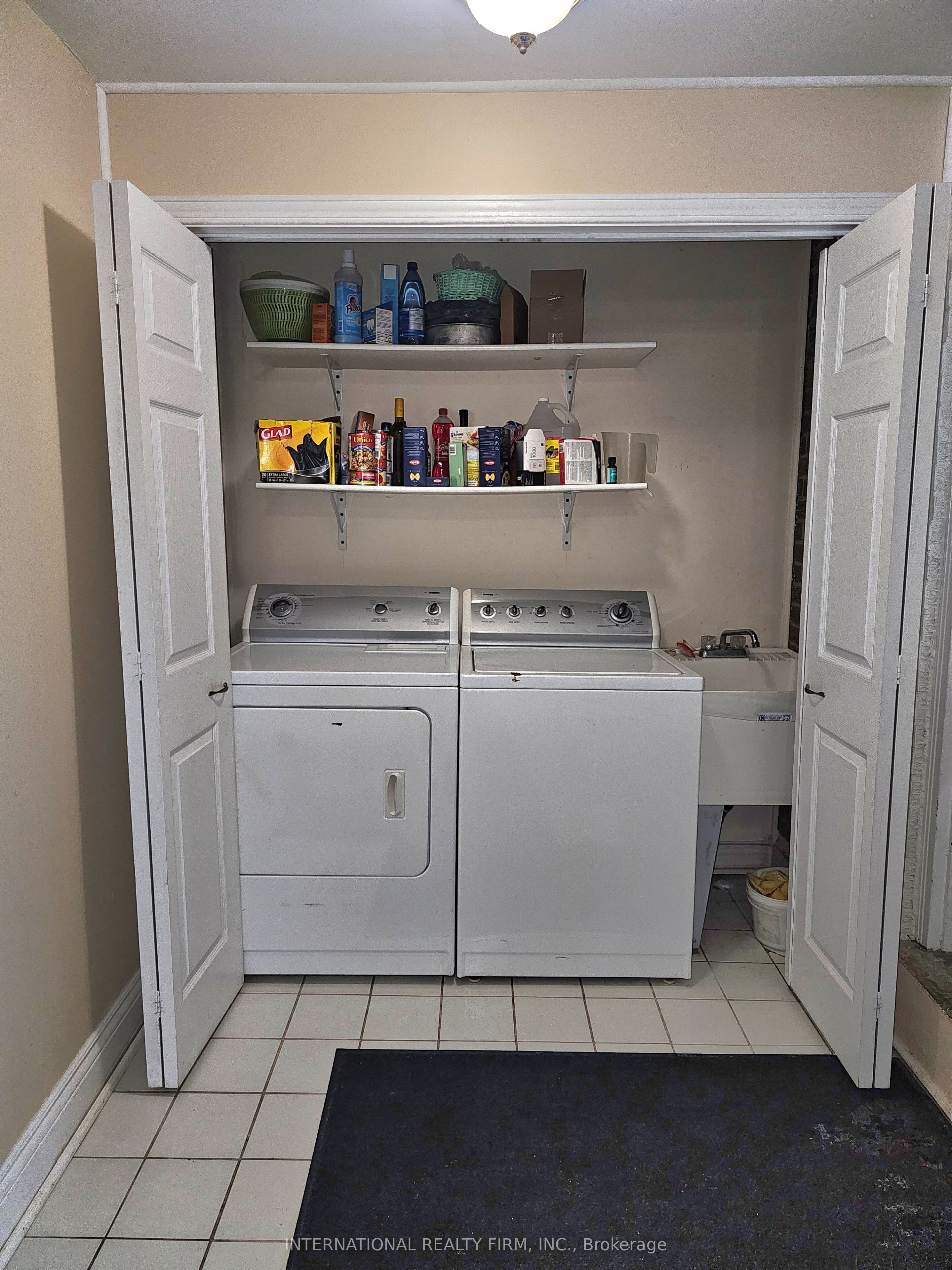 Additional image 6 of 3602 Dunrankin Drive, Mississauga, ON, L4T 1V9
