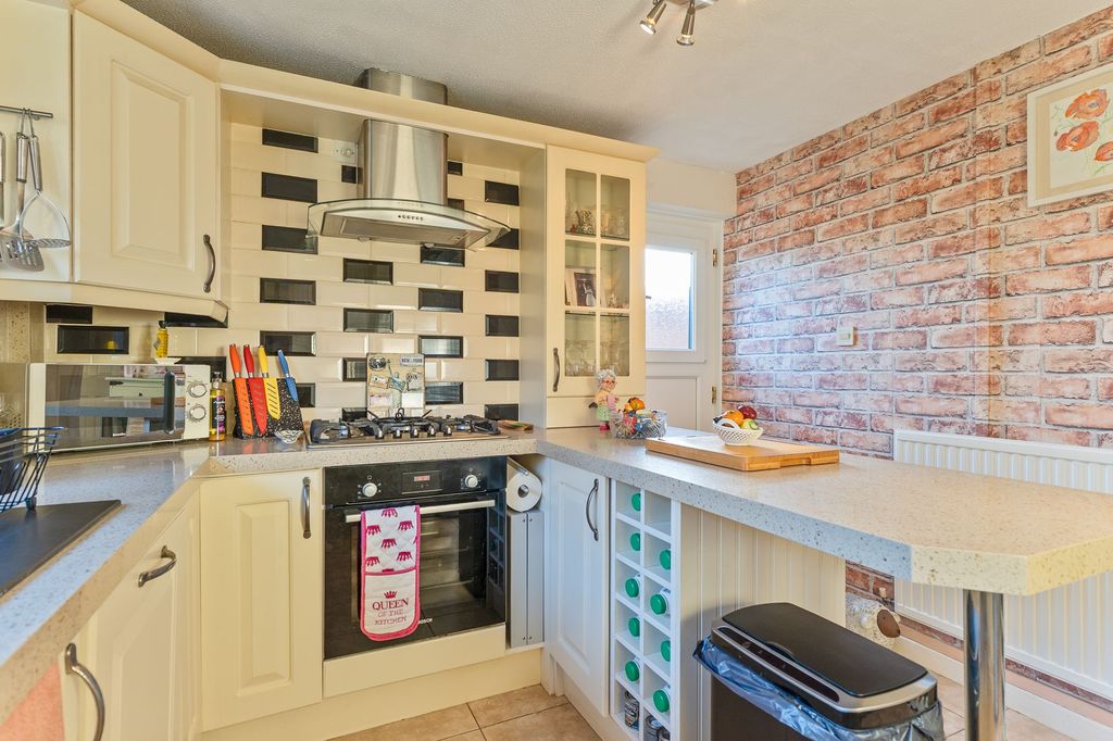 Additional image 6 of 4 bed detached house for saleFenner Brockway Close, Newport NP19