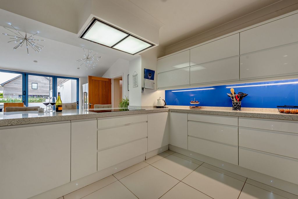 Additional image 10 of 8 bed detached house for saleHeywood Lane, Tenby SA70