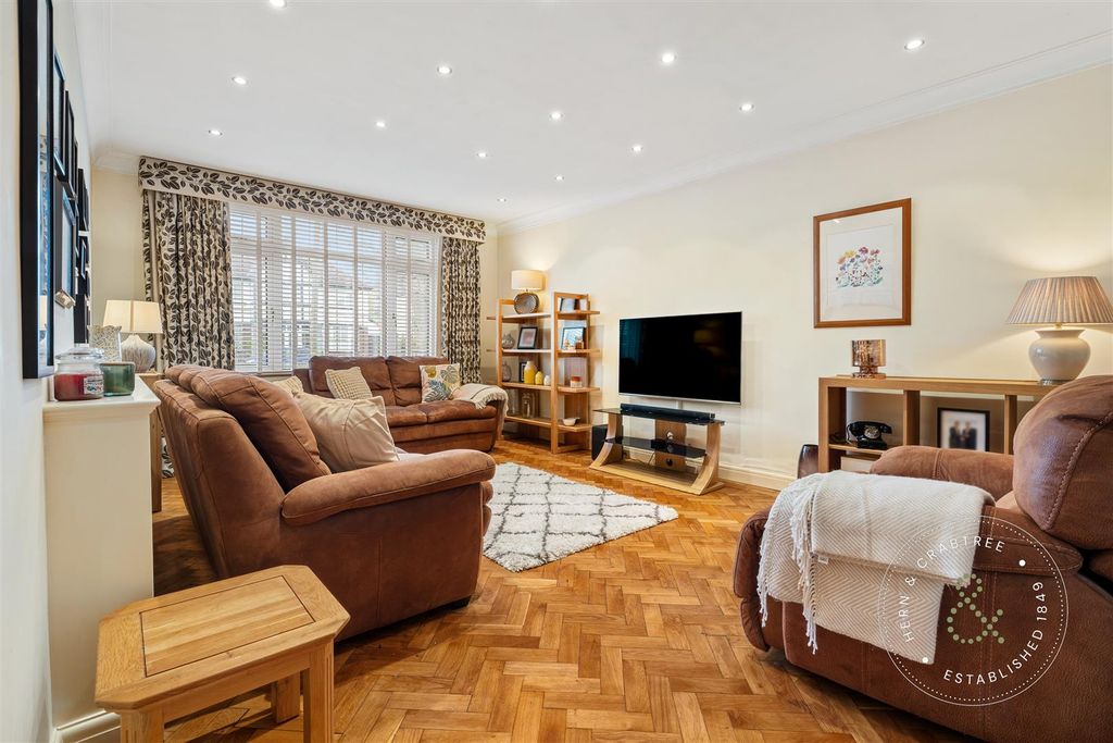 Additional image 2 of 4 bed detached house for salePencisely Road, Llandaff, Cardiff CF5