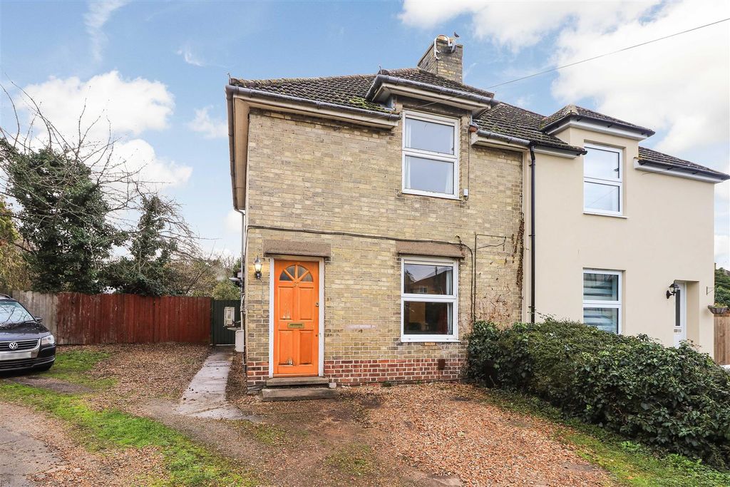 3 bed semi-detached house for saleKendal Way, Cambridge CB4