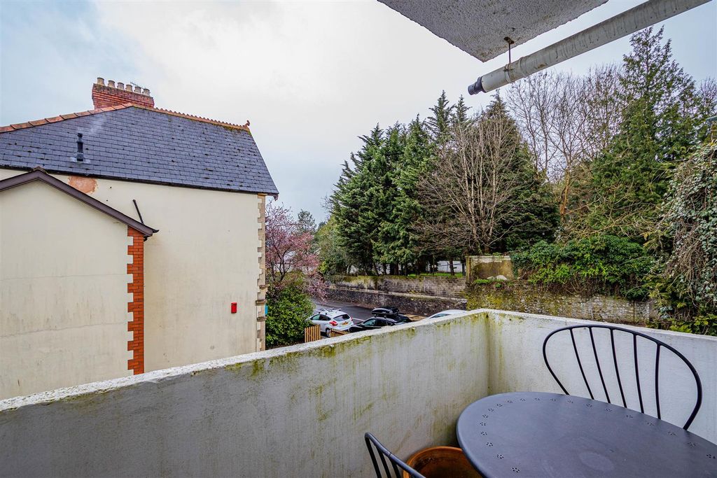 Additional image 9 of 2 bed flat for salePenhill Road, Pontcanna, Cardiff CF11