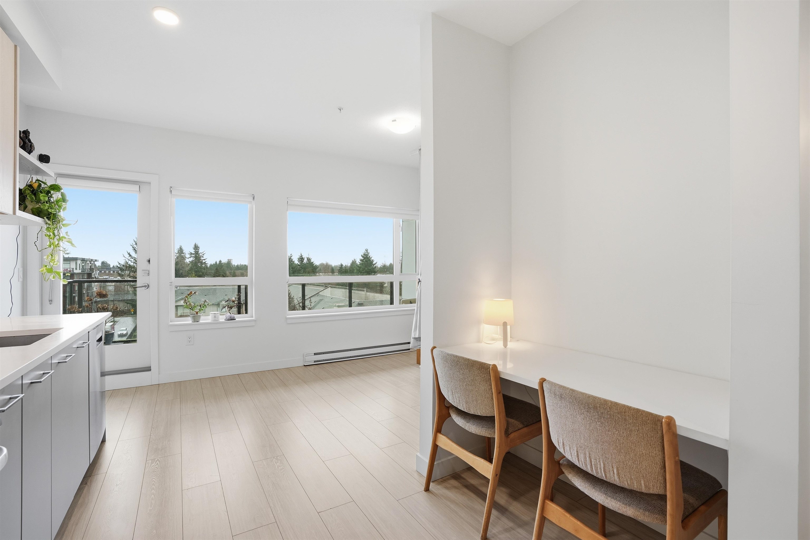 Additional image 6 of 604-10777 138 Street, Surrey, BC, V3T 0T5