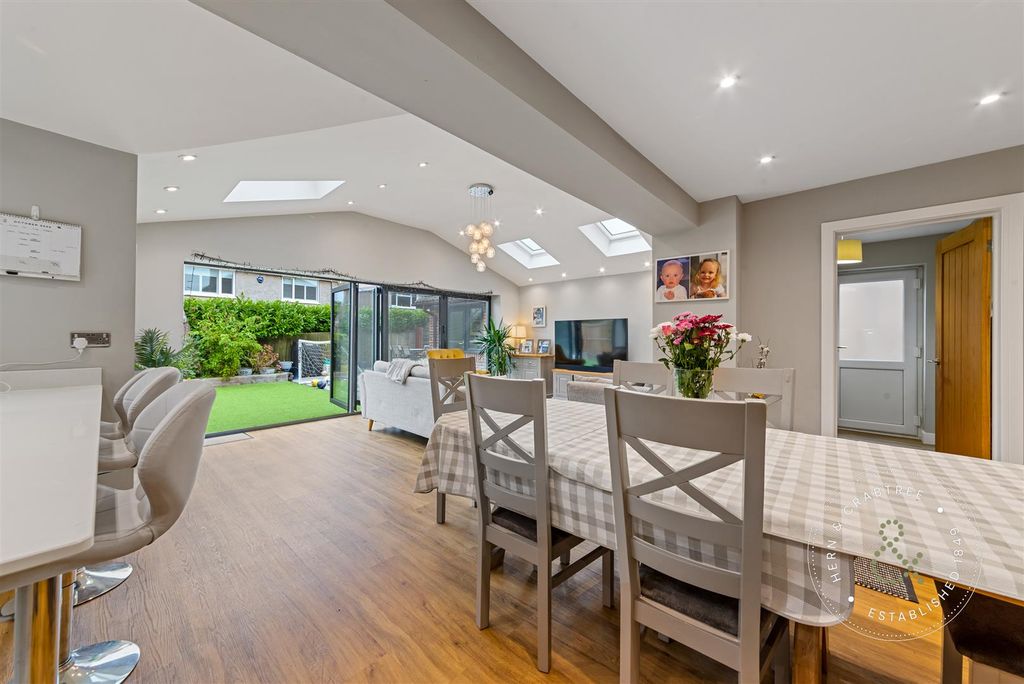 Additional image 21 of 4 bed detached house for saleBaynton Close, Llandaff, Cardiff CF5