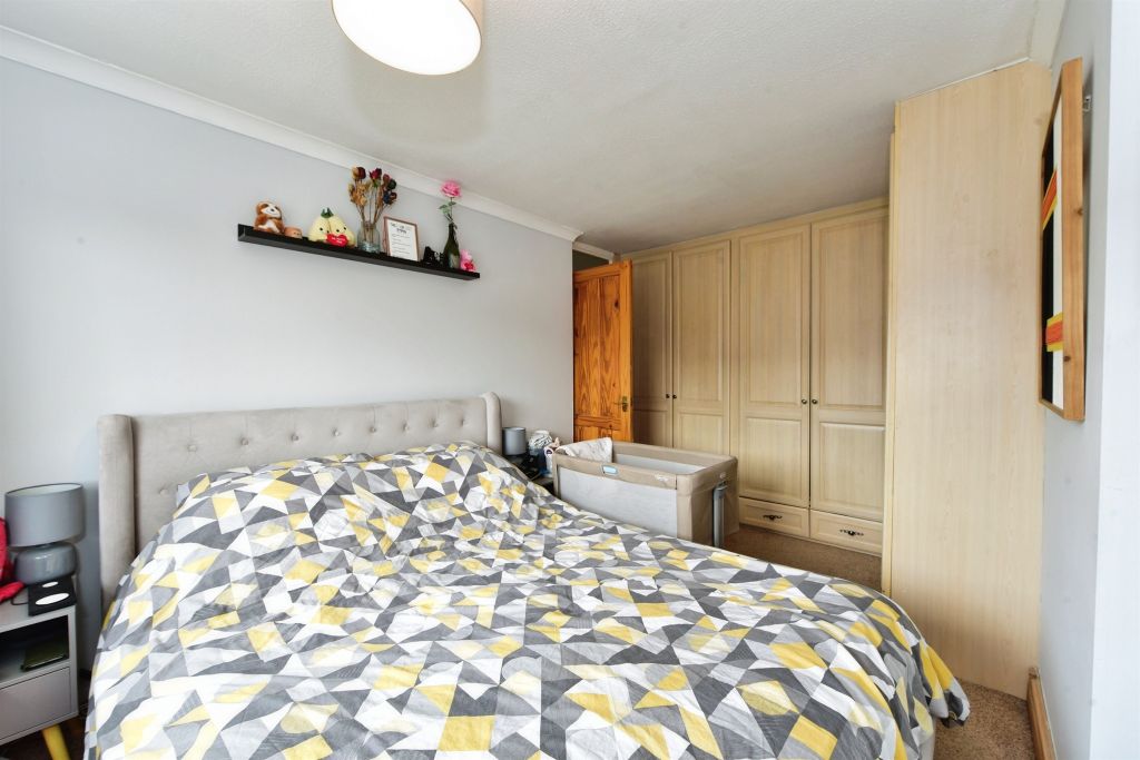 Additional image 7 of 4 bed semi-detached house for saleRobin Place, Aston, Sheffield S26