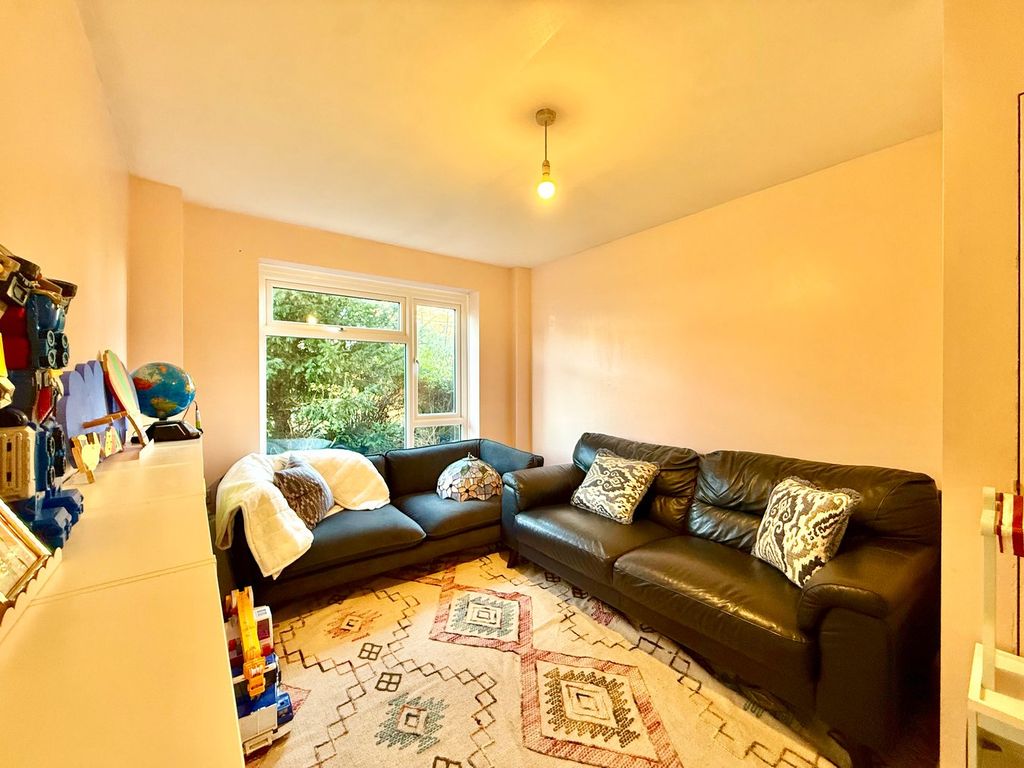 Additional image 9 of 3 bed semi-detached house for saleHighfield Road, Caerleon, Newport NP18