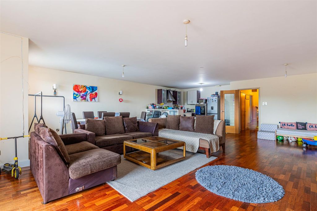 Additional image 3 of 2 bed flat for saleHenke Court, Atlantic Wharf, Cardiff Bay CF10