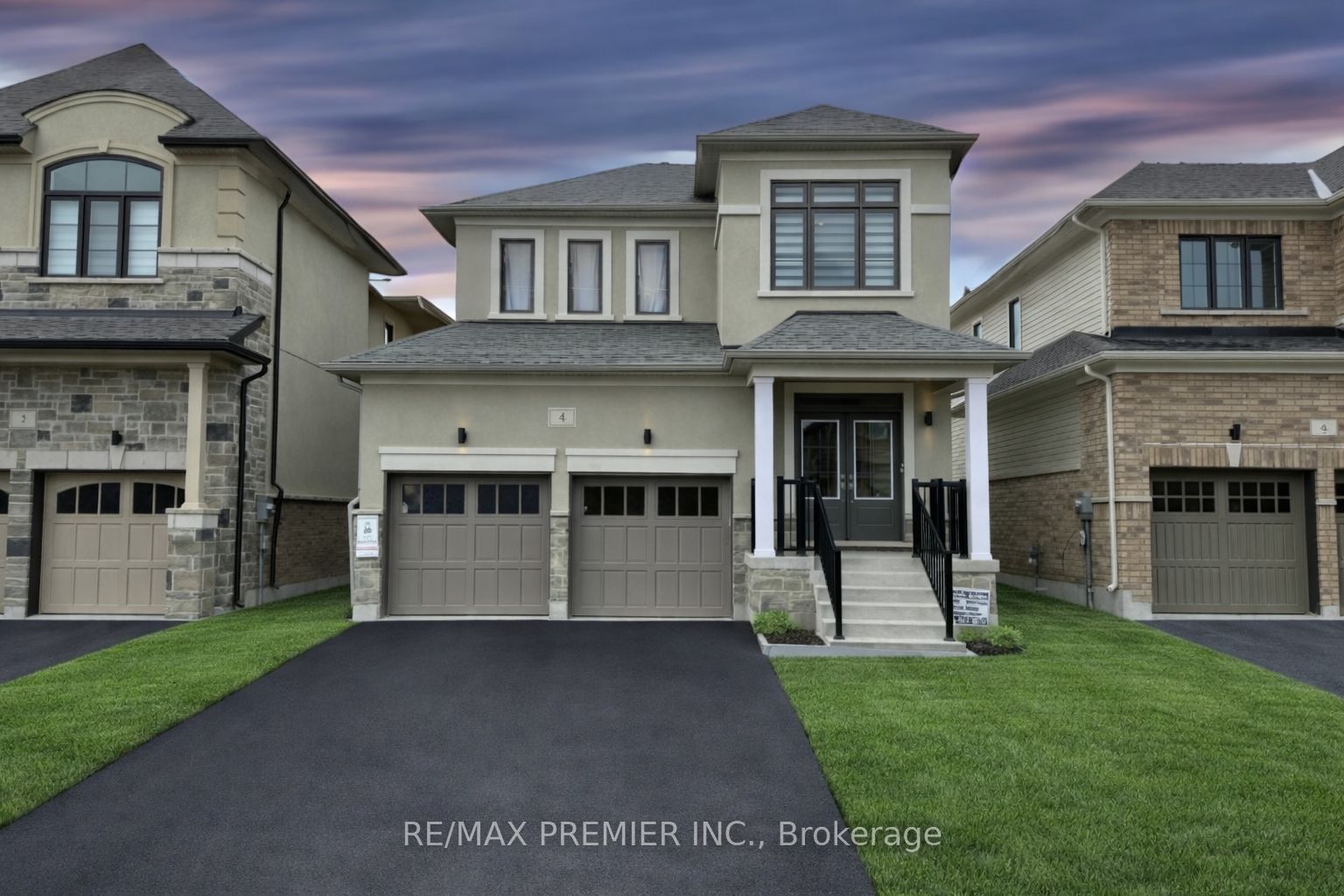 4 Ken Davie Gate, Georgina, ON, L4P 0J5