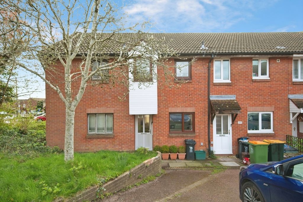 2 bed terraced house for saleSt. Davids Crescent, Newport NP20
