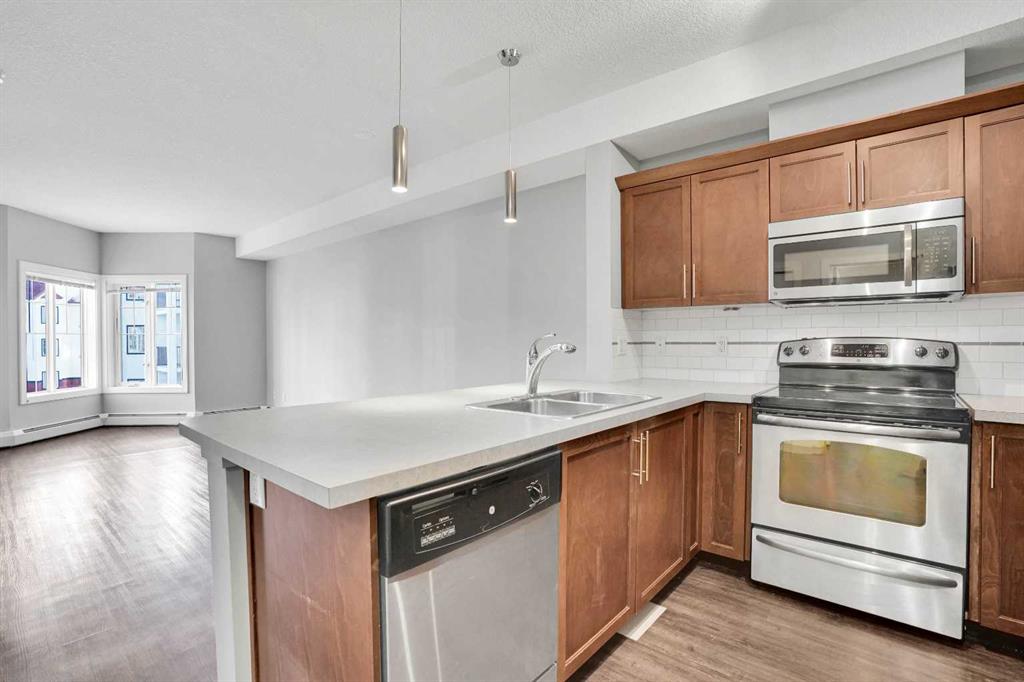 Additional image 4 of 319-20 Royal Oak Plaza NW, Calgary, AB, T3G 0E6