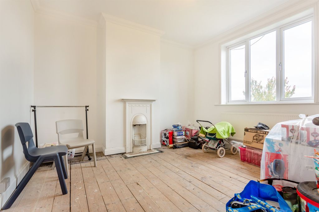 Additional image 13 of 3 bed semi-detached house for saleChristchurch Road, Newport, Newport NP19