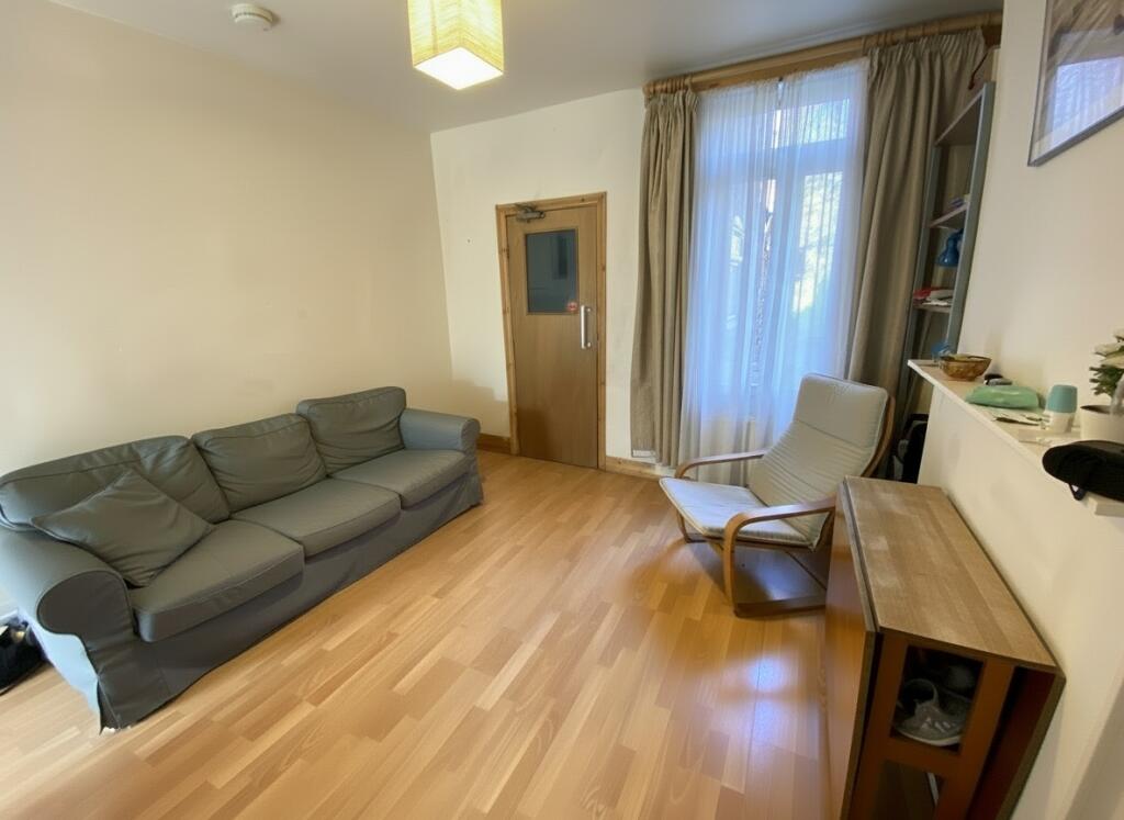 Tiverton Road - 4 bed, Selly Oak, West Midlands, B29