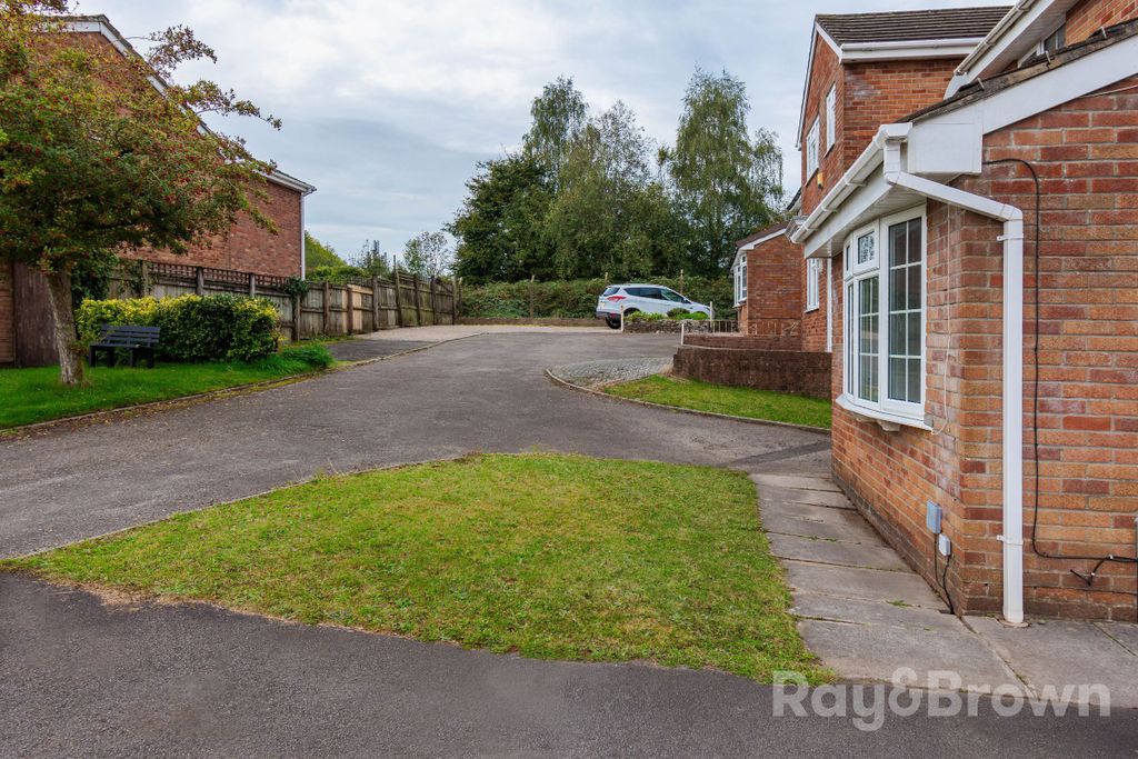 Additional image 9 of 4 bed detached house for saleSundew Close, Cardiff CF5