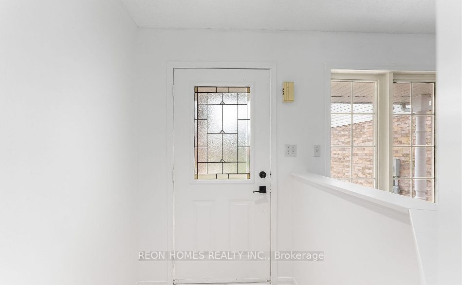 Additional image 4 of 1885 Dalhousie Crescent, Oshawa, ON, L1G 8C4