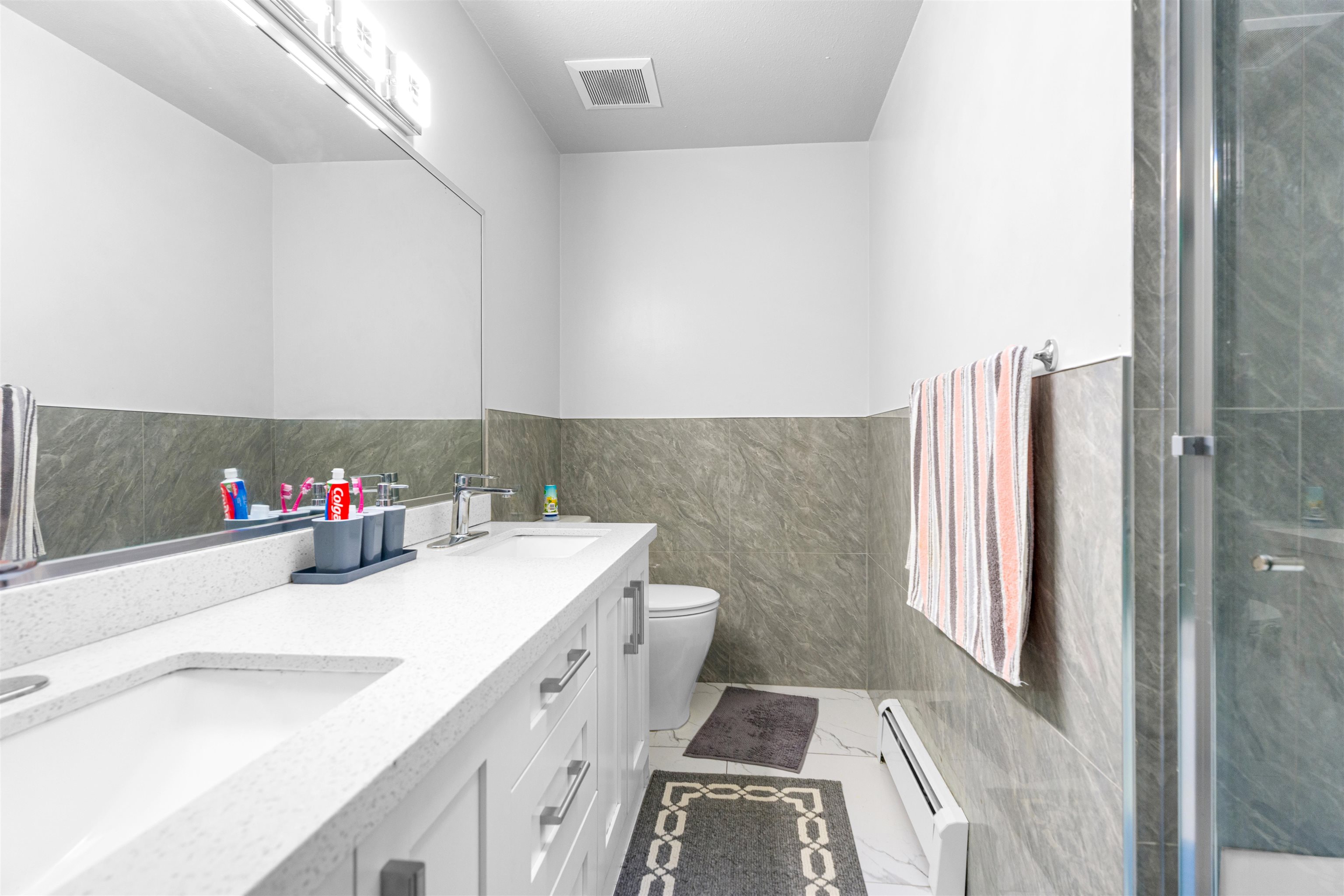 Additional image 5 of 7595 122a Street, Surrey, BC, V3W 0K7
