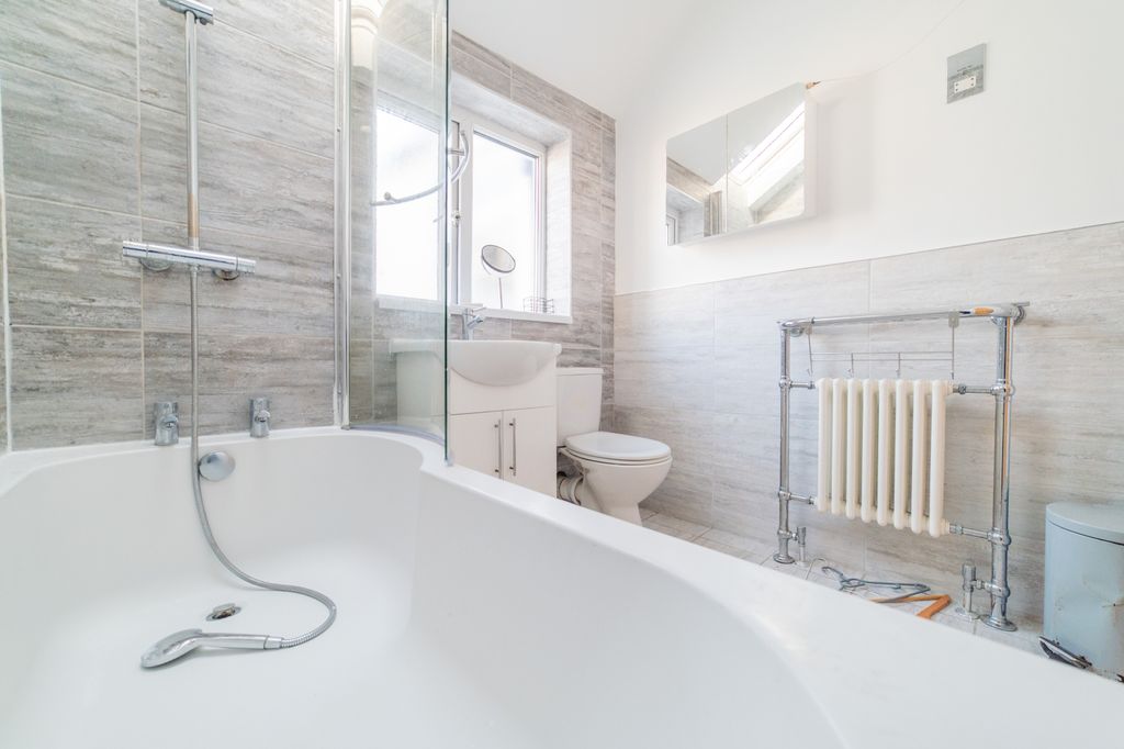 Additional image 28 of 4 bed terraced house for saleCanada Road, Heath CF14