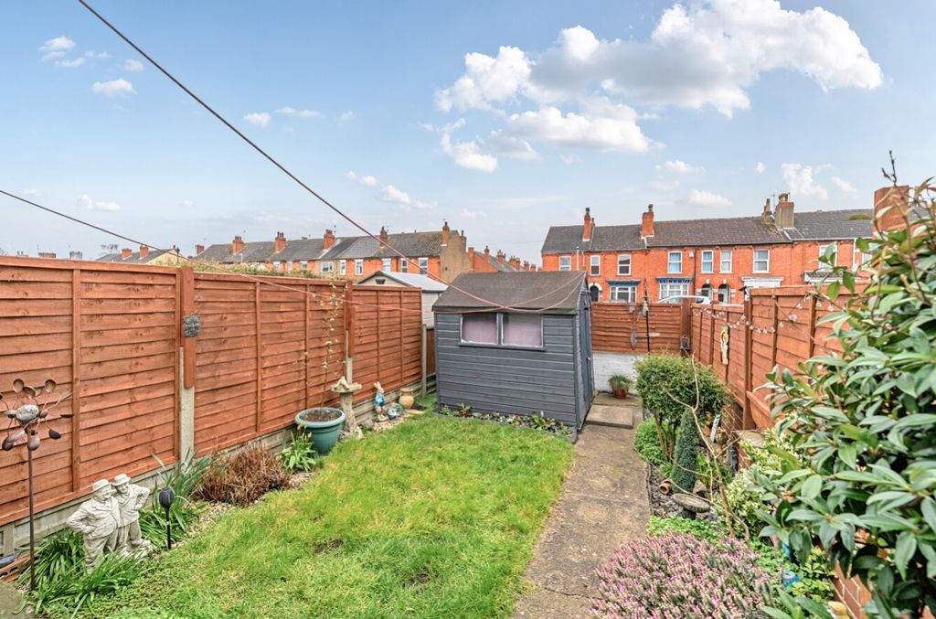 Additional image 21 of 3 bed terraced house for saleNelthorpe Street, Lincoln, Lincolnshire LN5