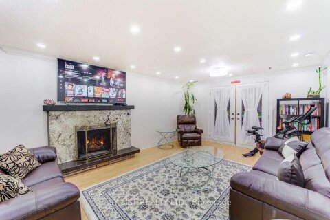 Additional image 8 of 946 Mcbride Avenue, Mississauga, ON, L5C 1L6